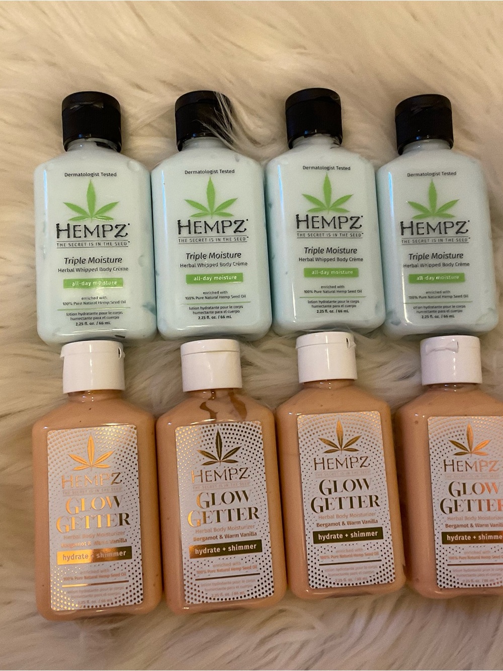 HEMPZ Triple Moisture & Glow Getter - Bundle of 8 Travel Size Bottles - New - Picture 2 of 4